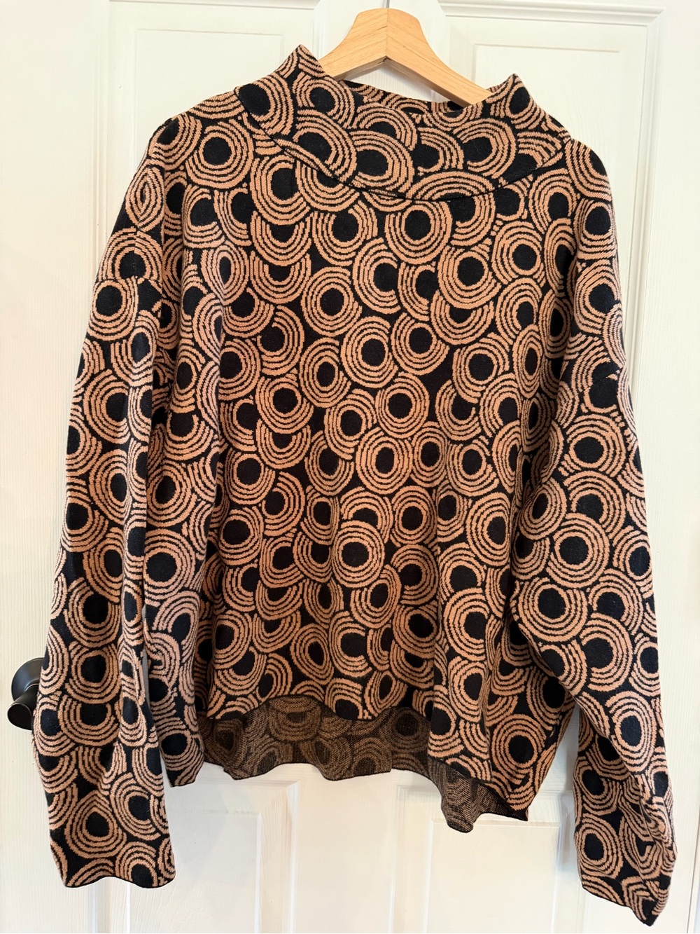 Anthropologie Black and Tan Circular Pattern Knit Sweater